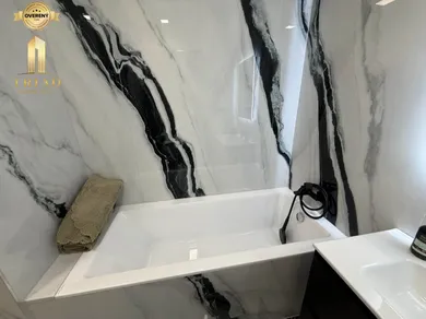 Na predaj 4-izbový byt, 127 m², Komárno