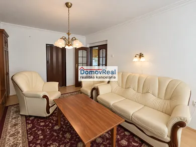 Na predaj 3-izbový byt, 68 m², Dunajská Streda, Veľkoblahovská cesta