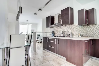 Na predaj 3-izbový byt, 73 m², Nové Zámky, Šoltésovej