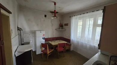 Na predaj dom, 120 m², Pukanec, SNP