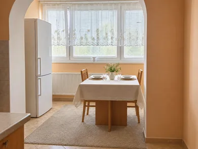Na predaj 2-izbový byt, 52 m², Bratislava-Devínska Nová Ves
