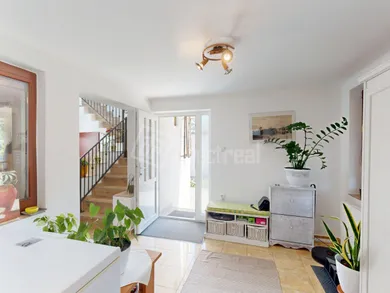 Na predaj dom, 573 m², Galanta