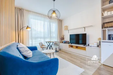 Na prenájom 1-izbový byt, 28 m², Banská Bystrica, Hurbanova 22