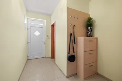Na predaj 4-izbový dom, 119 m², Chorvátsky Grob