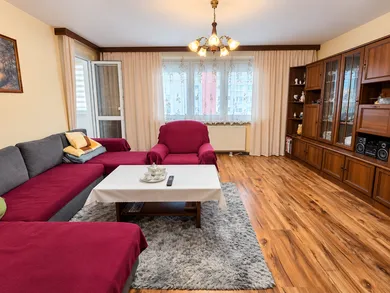 Na predaj 3-izbový byt, 65 m², Šamorín, Rybárska