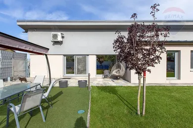 Na predaj 5-izbový dom, 142 m², Malacky, Jozefa Kubinu
