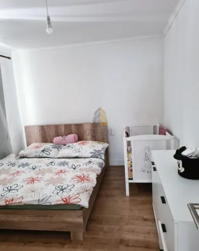 Na predaj dom, 90 m², Vojka