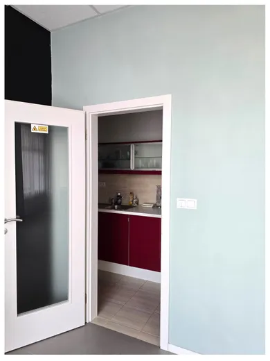 Na prenájom komerčné, 45 m², Banská Bystrica, Nad plážou