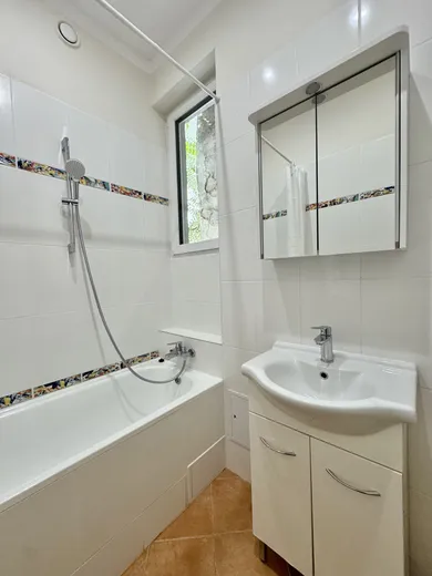 Na prenájom 2-izbový byt, 54 m², Košice-Staré Mesto, Baštová