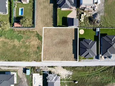 Na predaj pozemok, 900 m², Andovce, Ulica Ladislava Miskolcziho