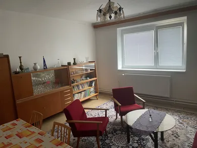 Na predaj 4-izbový dom, 100 m², Opoj