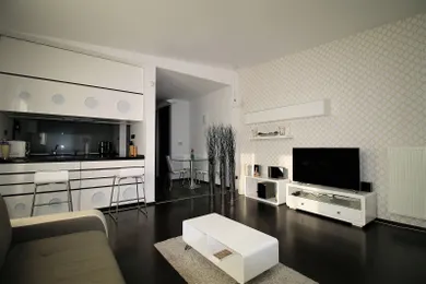 Na predaj 1-izbový byt, 44 m², Bratislava-Ružinov, Rastislavova
