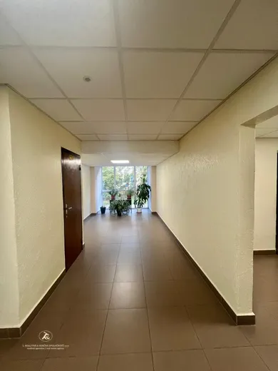 Na prenájom 3-izbový byt, 72 m², Bratislava-Petržalka, Piflfova