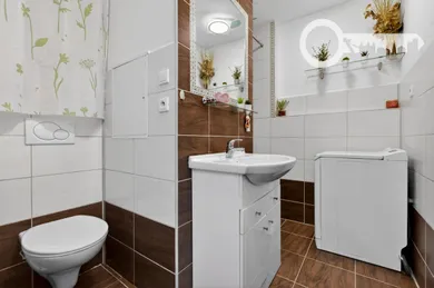Na predaj 3-izbový byt, 76 m², Slovenský Grob, Záhradná