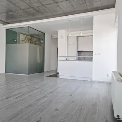 Na prenájom 3-izbový byt, 100 m², Čadca, Ľudmily Podjavorinskej