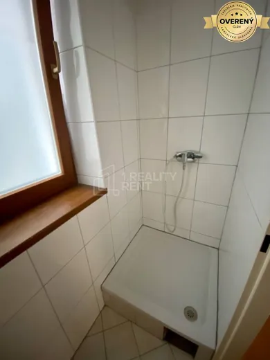 Na prenájom komerčné v Žilina · €450 · Dokončené