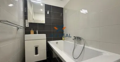 Na predaj 2-izbový byt, 50 m², Nemšová