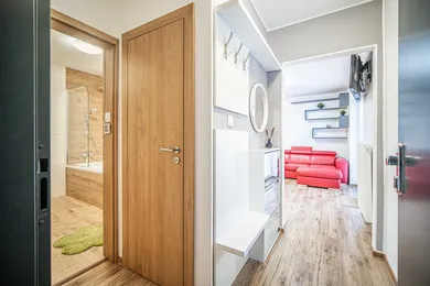 Na prenájom 3-izbový byt, 59 m², Pezinok, Bratislavská