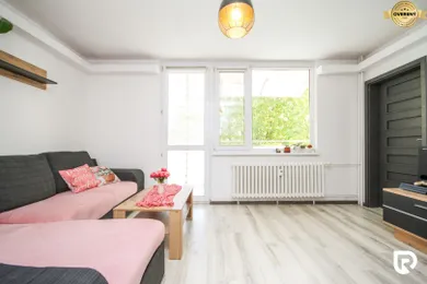 Na predaj 4-izbový byt, 80 m², Trenčín, T. Vansovej