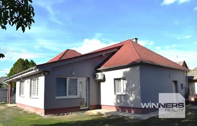 Domy na sprzedaż, 4-pokojowe, Kolárovo · €144 000