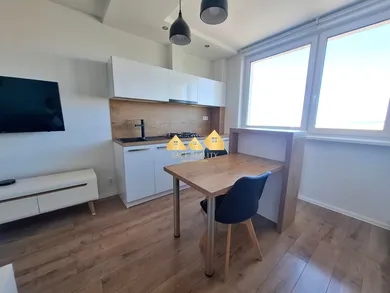 Na prenájom 1-izbový byt, 41 m², Poprad, Tajovského