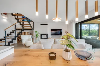 Na predaj 3-izbový dom, 120 m², Šajdíkove Humence