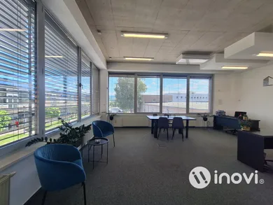Na prenájom komerčné, 50 m², Spišská Nová Ves, Duklianska