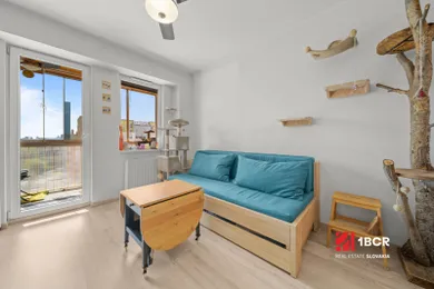 Na predaj 1-izbový byt, 23 m², Bratislava-Ružinov, Vietnamská