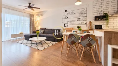 Na predaj 2-izbový byt, 53 m², Bratislava-Petržalka, Žltá