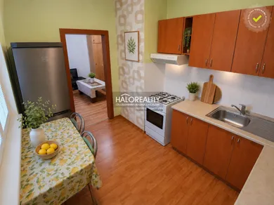 Na predaj 2-izbový byt, 49 m², Košice-Nad jazerom