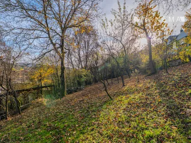 Na predaj pozemok, 246 m², Žilina, Vranie
