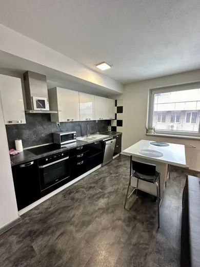 Na prenájom 2-izbový byt, 65 m², Trnava, Ulica Terézie Vansovej