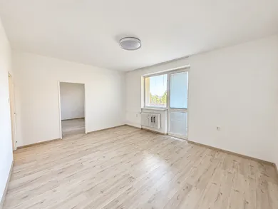 Na predaj 2-izbový byt, 51 m², Holíč, M. Nešpora