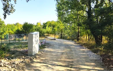 Na predaj pozemok, 727 m², Bratislava-Lamač, Cesta na Klanec