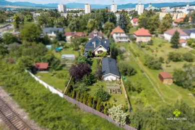 Na predaj 5-izbový dom, 100 m², Prievidza, Nábrežie J. Kalinčiaka