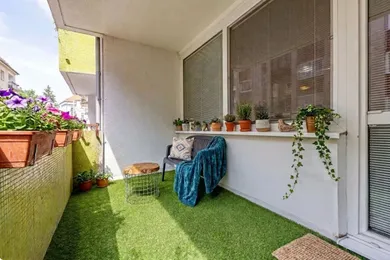 Na prenájom 2-izbový byt, 43 m², Bratislava-Staré Mesto, Kozia