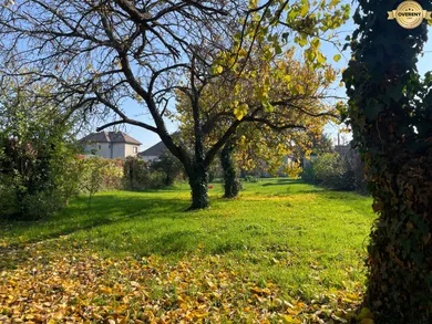 Na predaj pozemok, 104 m², Rovinka, Okružná