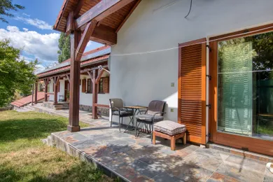 Na predaj dom, 300 m², Limbach, SNP