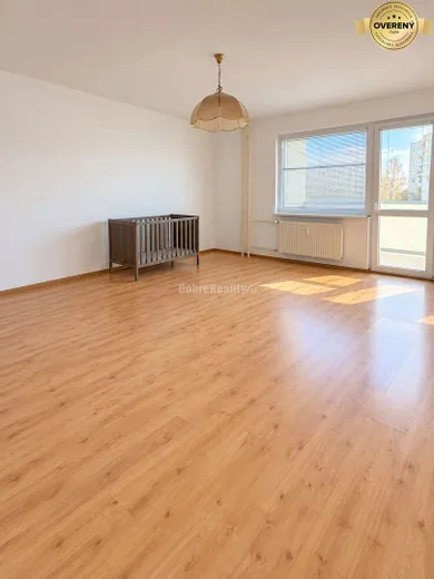 Na predaj 2-izbový byt, 55 m², Komárno
