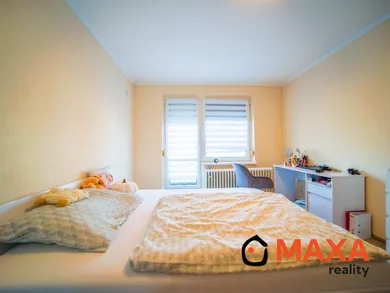 Na predaj 3-izbový byt, 82 m², Prievidza