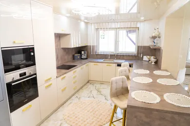 Na predaj 6-izbový dom, 230 m², Michalovce, N. V. Gogoľa