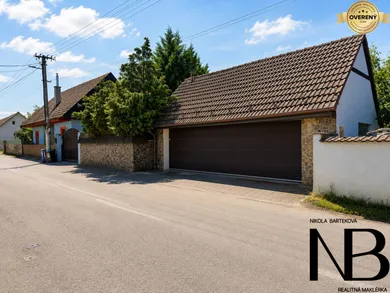 Domy na sprzedaż, 6-pokojowe, Trenčín · €307 000