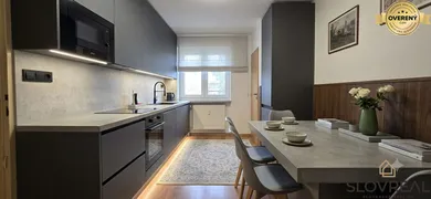 Mieszkania na sprzedaż, 3-pokojowe, Prievidza · €135 000