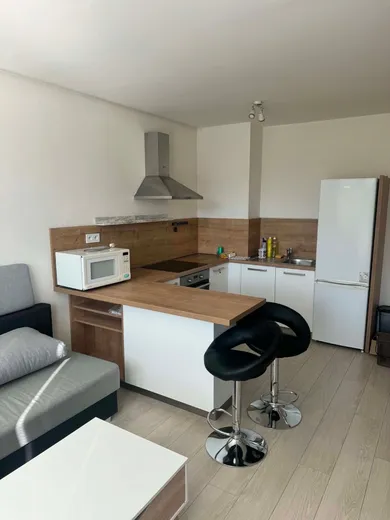 Byty na prenájom 2-izbový, Kysucké Nové Mesto · €550