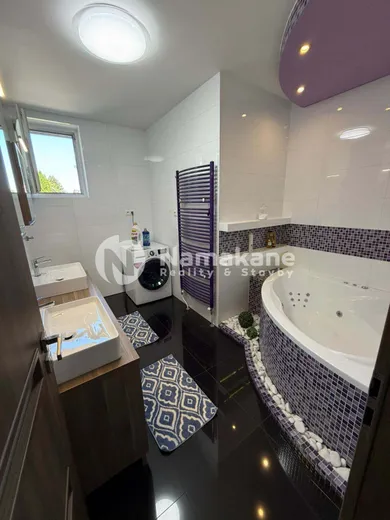 Na predaj dom, 136 m², Nové Zámky, Poľná