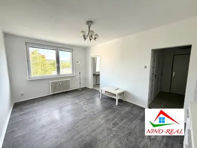 Na predaj 3-izbový byt, 47 m², Bratislava-Dúbravka, Bullova