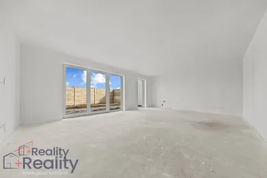 Na predaj 4-izbový dom, 123 m², Vrakúň