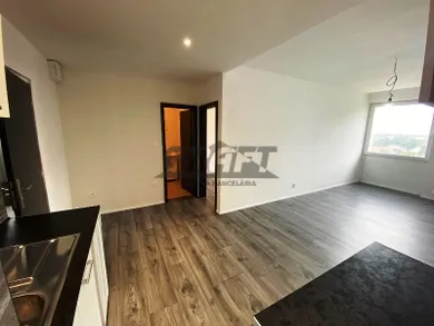 Na predaj 1-izbový byt, 39 m², Bratislava-Vrakuňa, Stavbárska