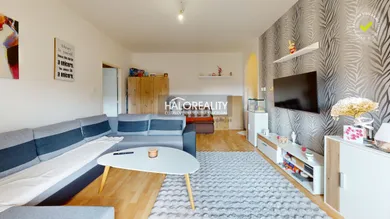 Na predaj 2-izbový byt, 62 m², Lučenec, Cintorínska