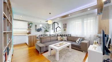 Квартиры на продажу, 4-комнатные, Humenné · €141 900